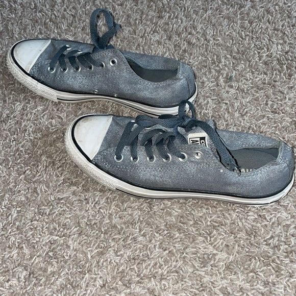 Converse - Picture 4 of 4